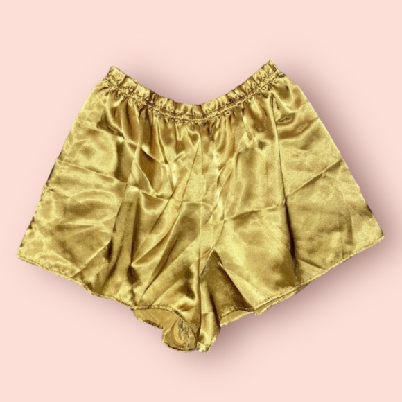 Vintage Gold Shorts - Picture 1 of 4
